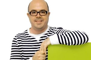 Home IMG 0314 300x198